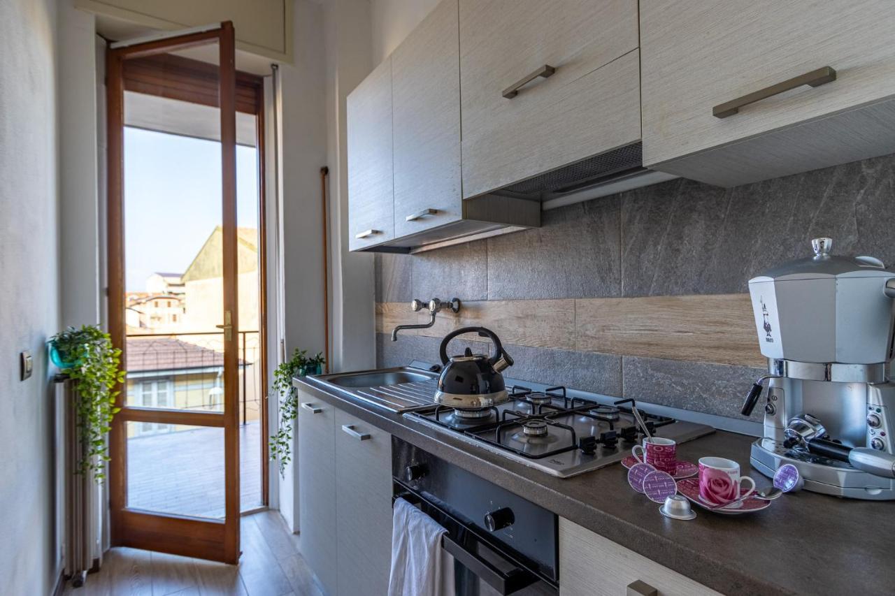 Blue Wave Apartment Arona - Lago Maggiore Exterior foto