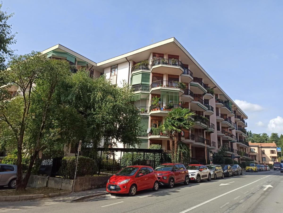 Blue Wave Apartment Arona - Lago Maggiore Exterior foto